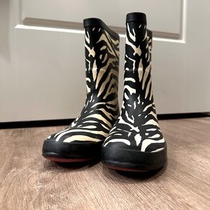 Sanita Zebra Rain Boots - Size 7.5 / 38 / 7